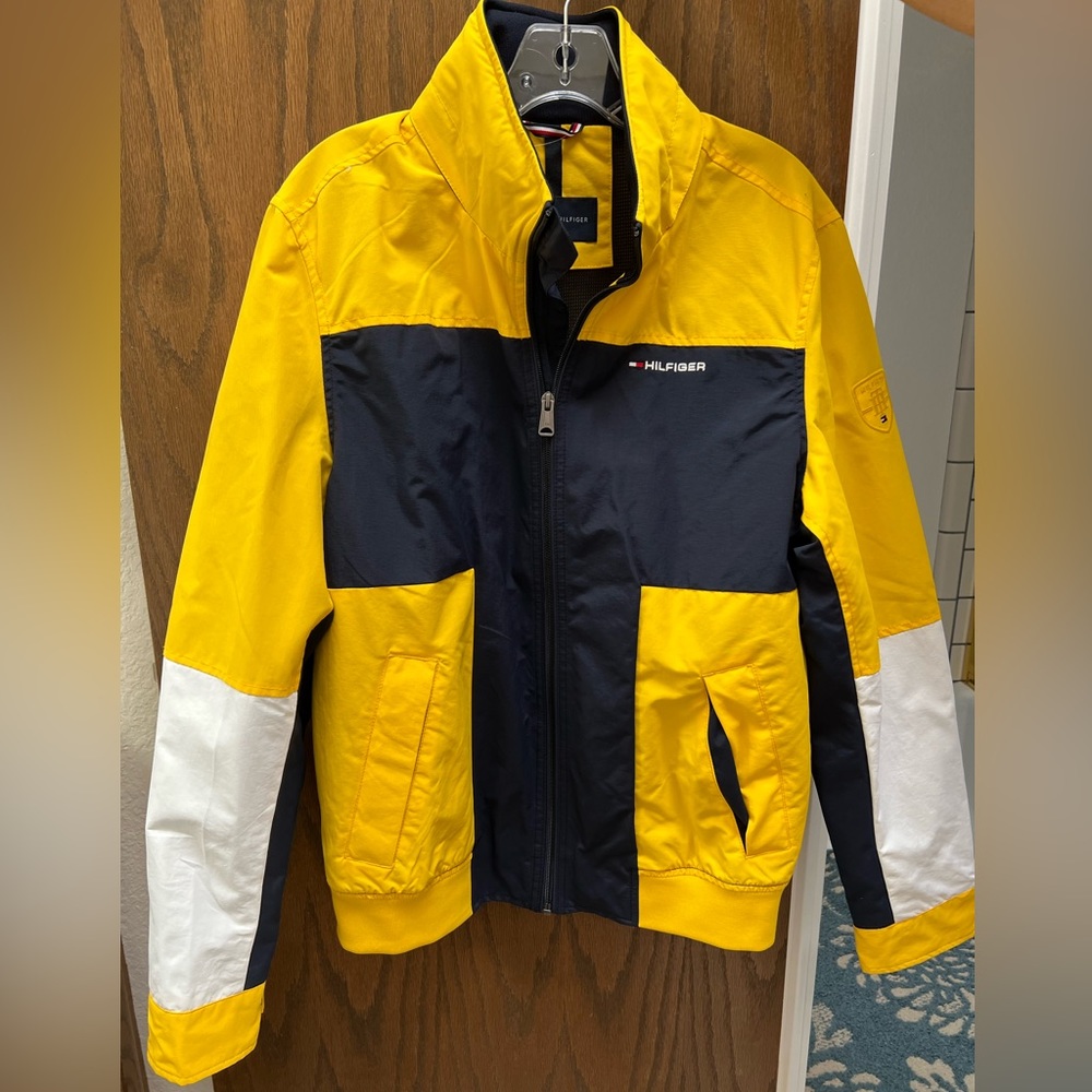 Tommy Hilfiger Men’s Sailing Windbreaker